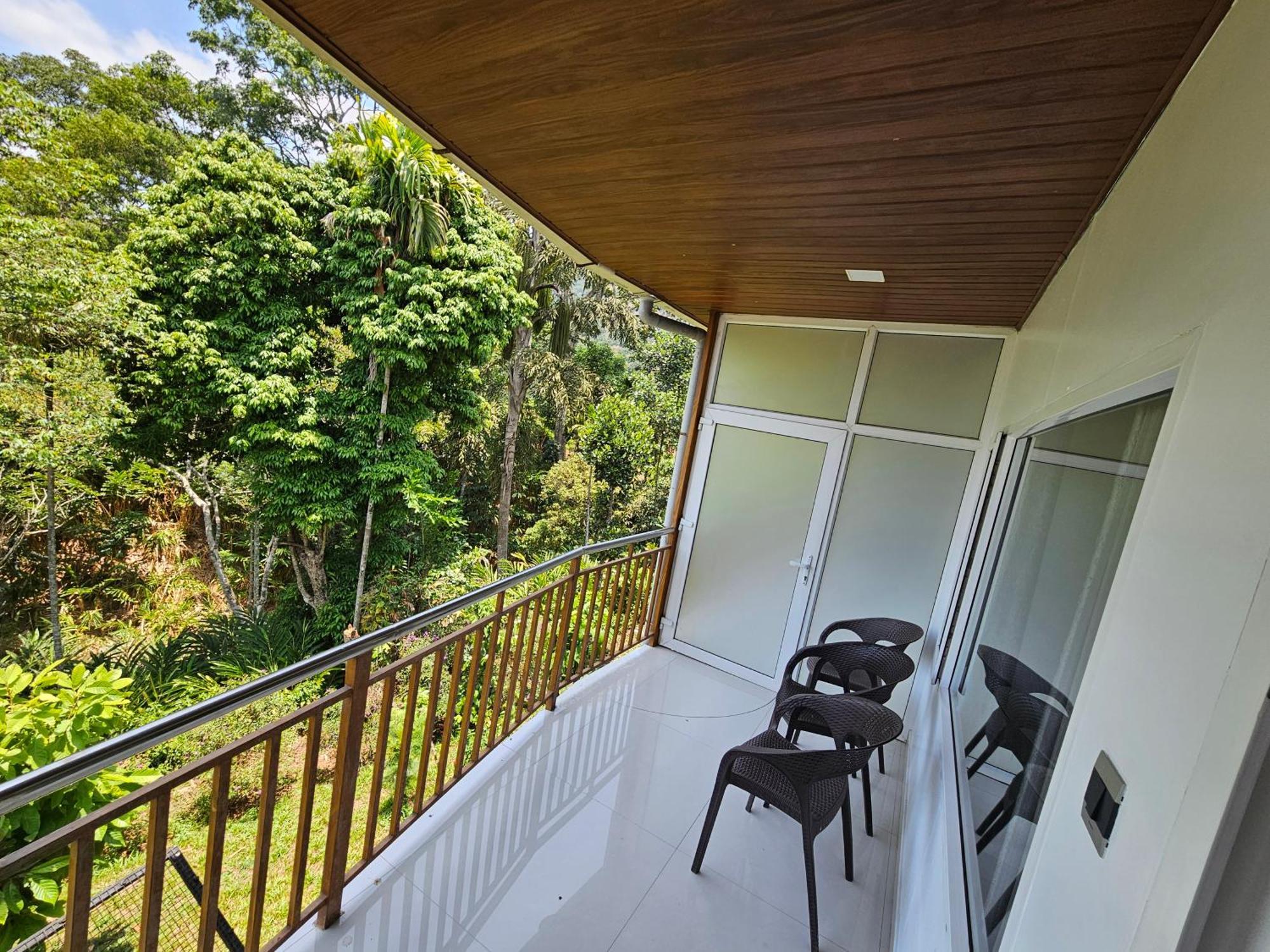 Misty Bush Munnar Bed & Breakfast Exterior photo