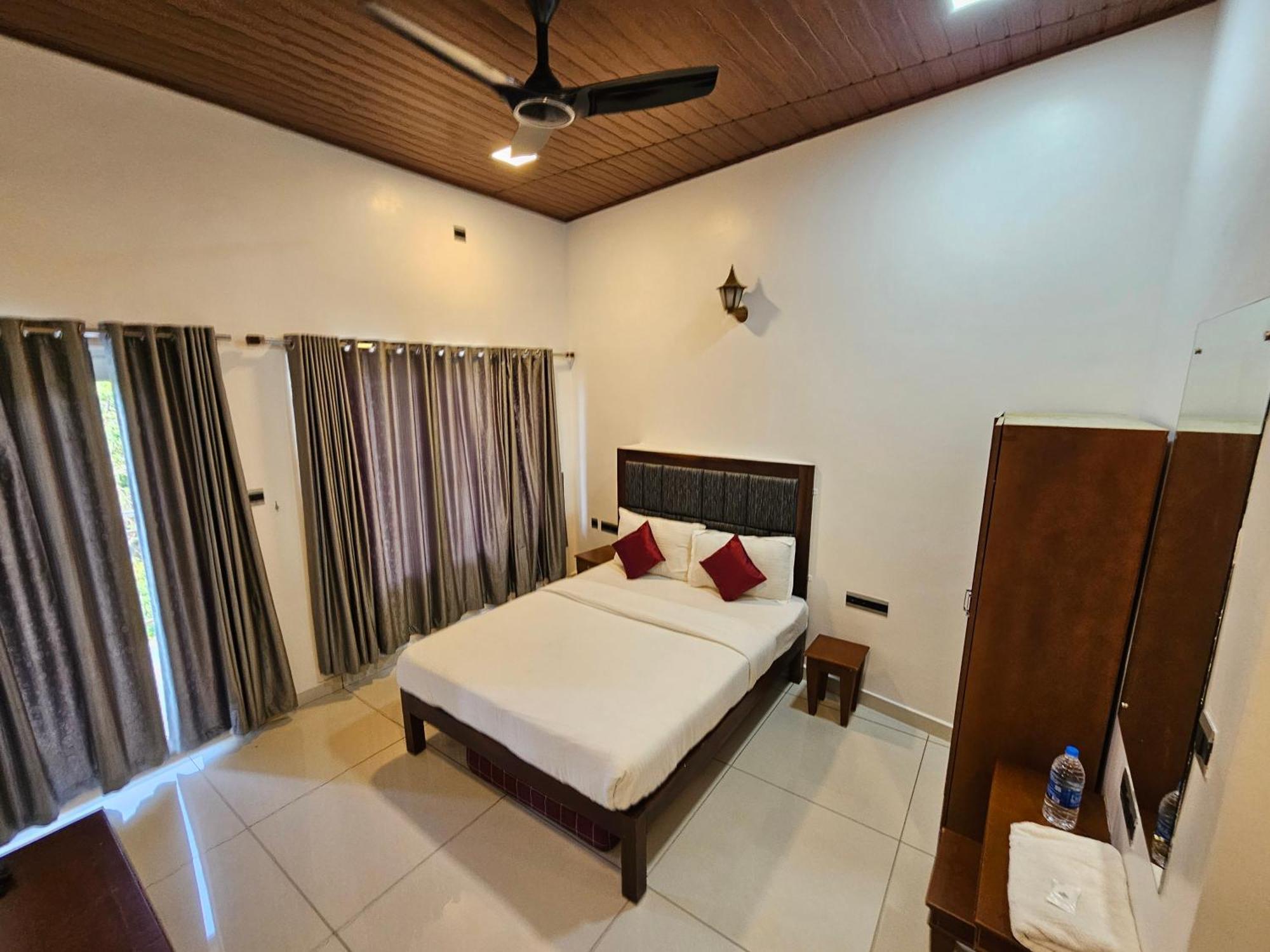 Misty Bush Munnar Bed & Breakfast Exterior photo