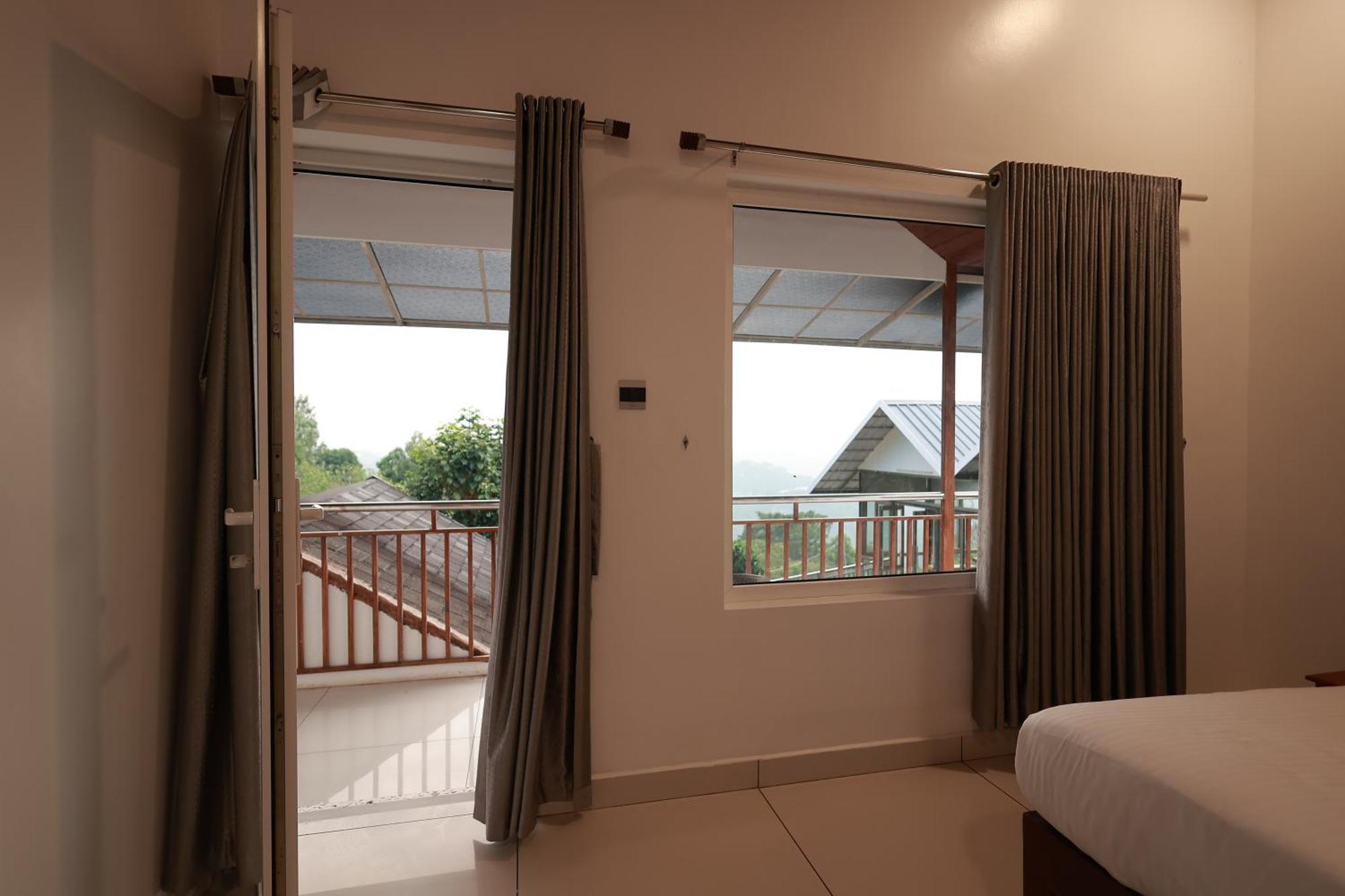Misty Bush Munnar Bed & Breakfast Exterior photo